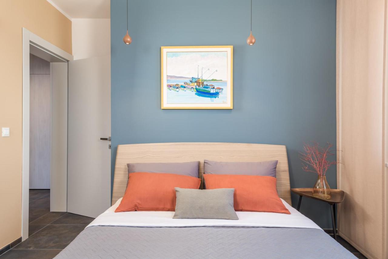 Apartmani Heni Vrbnik Bagian luar foto