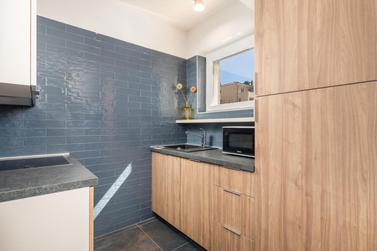 Apartmani Heni Vrbnik Bagian luar foto